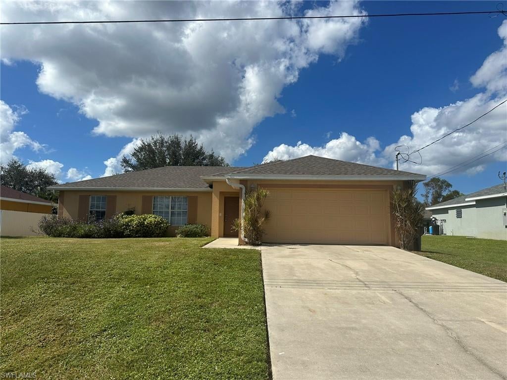 CAPE CORAL - Residential Lease