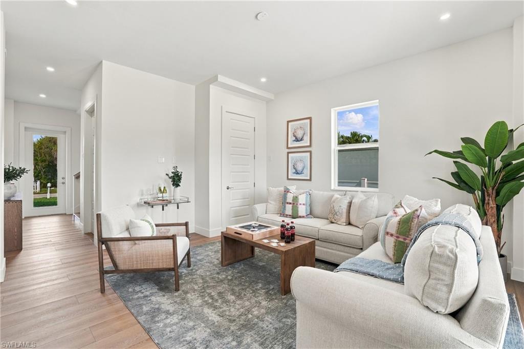 MCPHIE PARK - Residential
