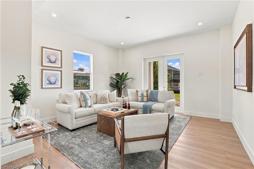 MCPHIE PARK - Residential