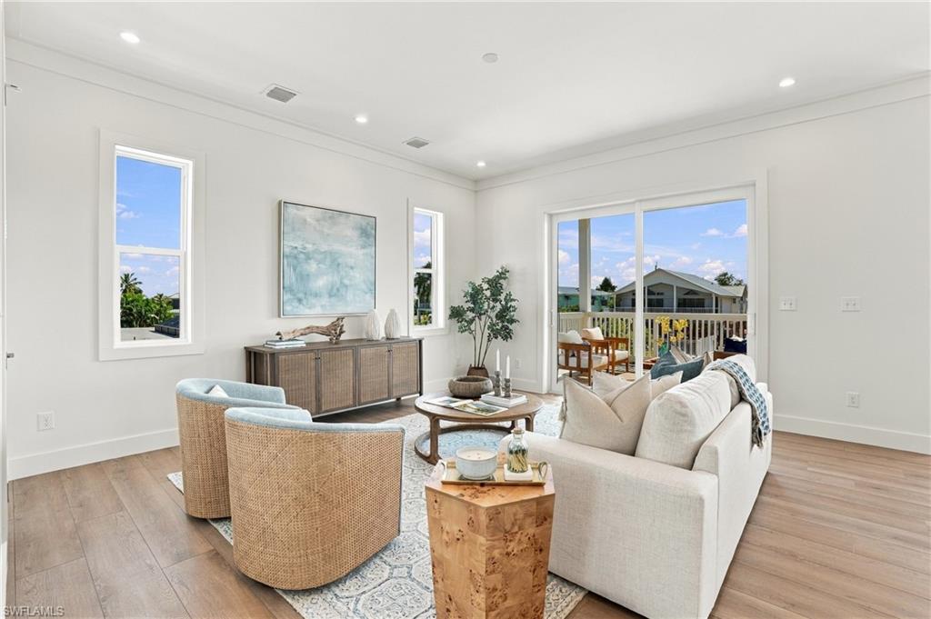 MCPHIE PARK - Residential