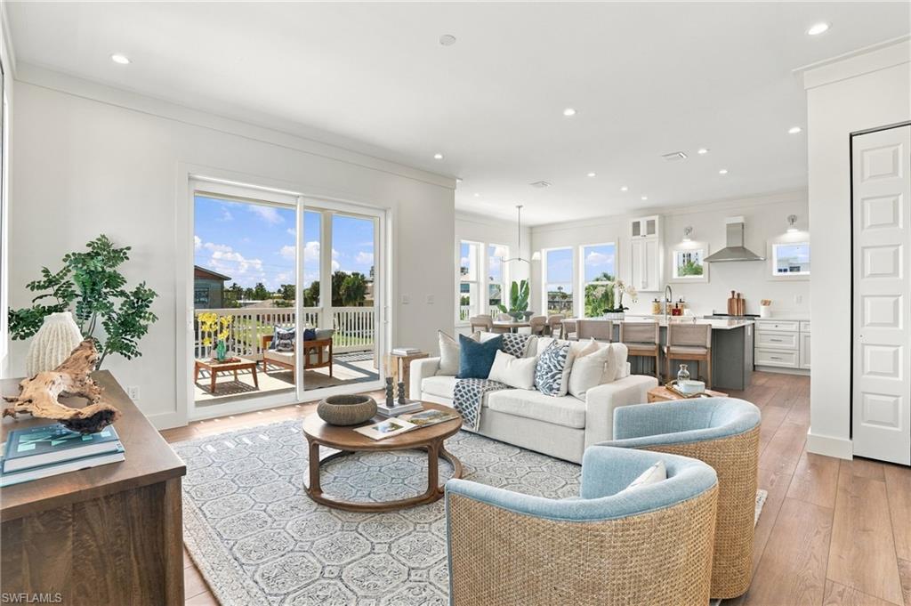 MCPHIE PARK - Residential