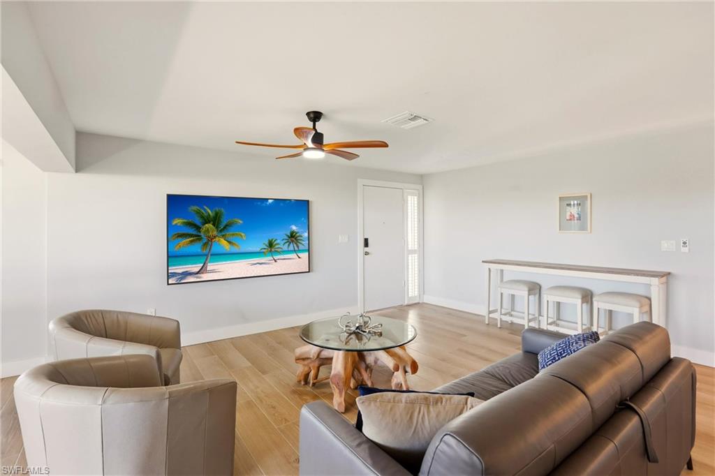 SUNSET SOUTH CONDO - Residential