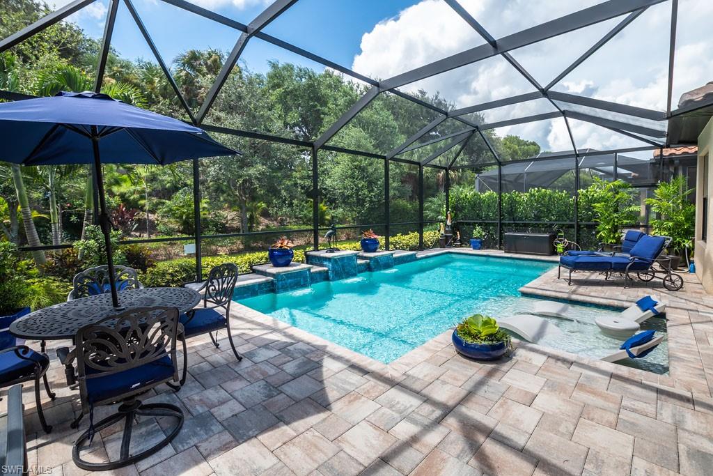 PEBBLE POINTE - Residential