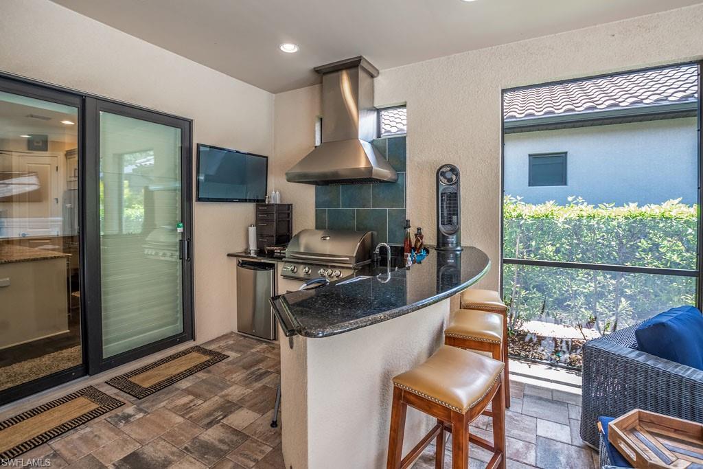 PEBBLE POINTE - Residential