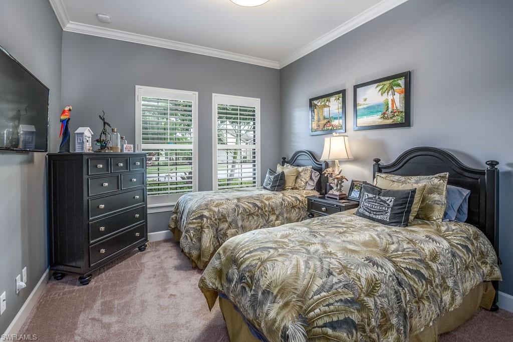 PEBBLE POINTE - Residential
