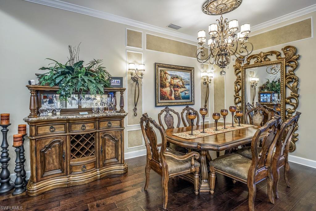 PEBBLE POINTE - Residential