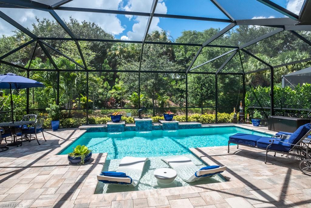 PEBBLE POINTE - Residential