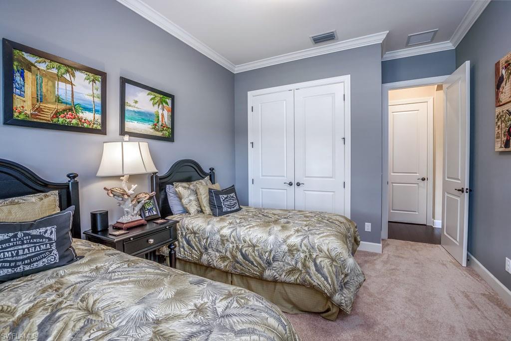 PEBBLE POINTE - Residential
