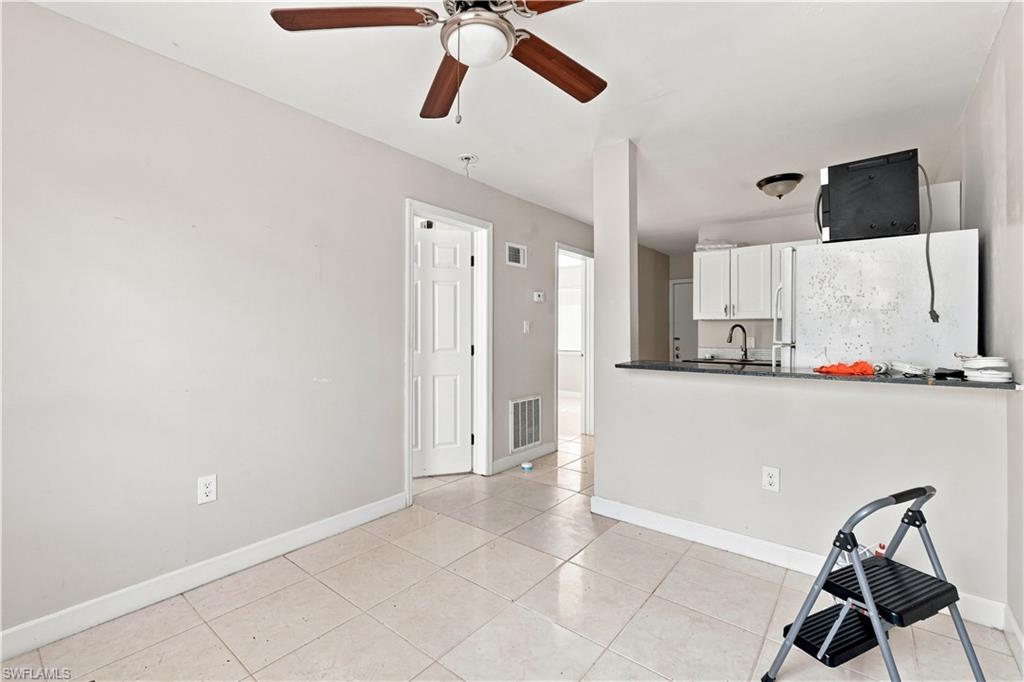 LINCOLN PARK - Residential Income