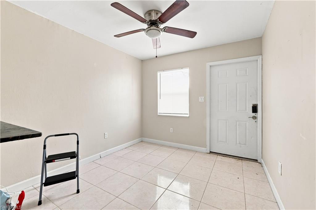 LINCOLN PARK - Residential Income