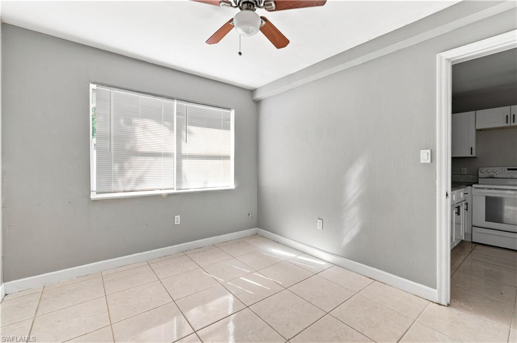 LINCOLN PARK - Residential Income