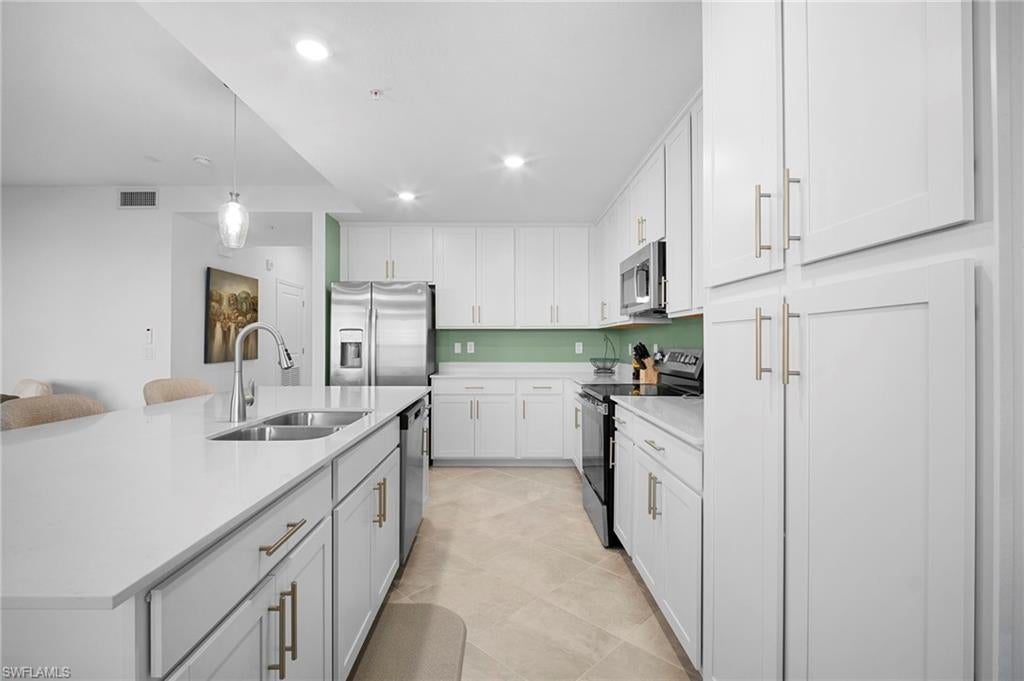 WEBBS RESERVE - Residential Lease