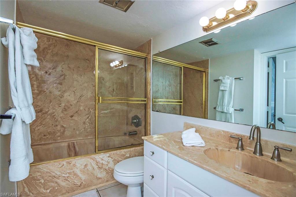 POINTE SANTO DE SANIBEL CONDO - Residential