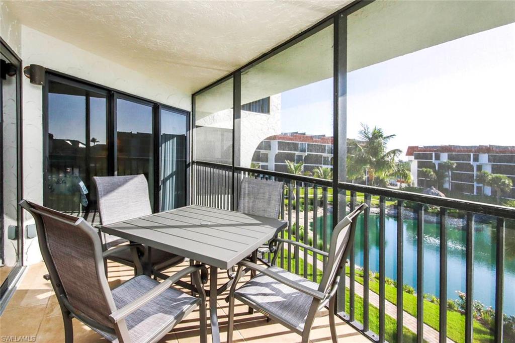 POINTE SANTO DE SANIBEL CONDO - Residential