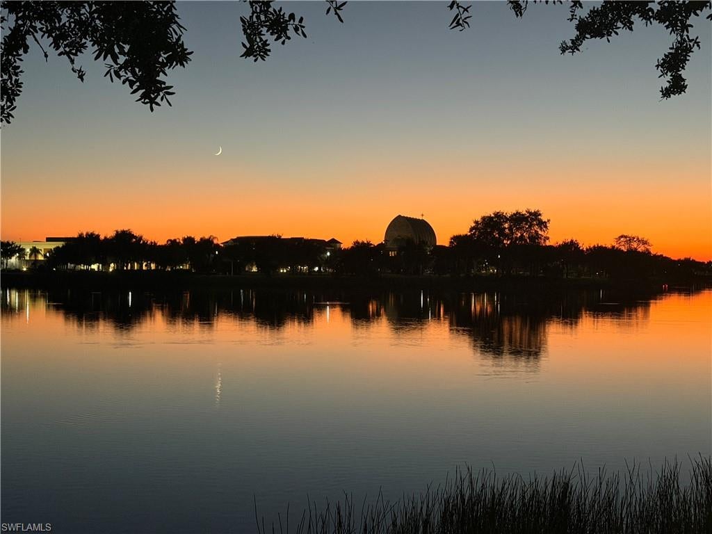 AVALON PARK - Residential