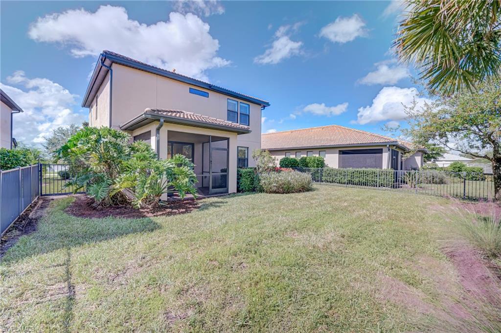 AVALON PARK - Residential