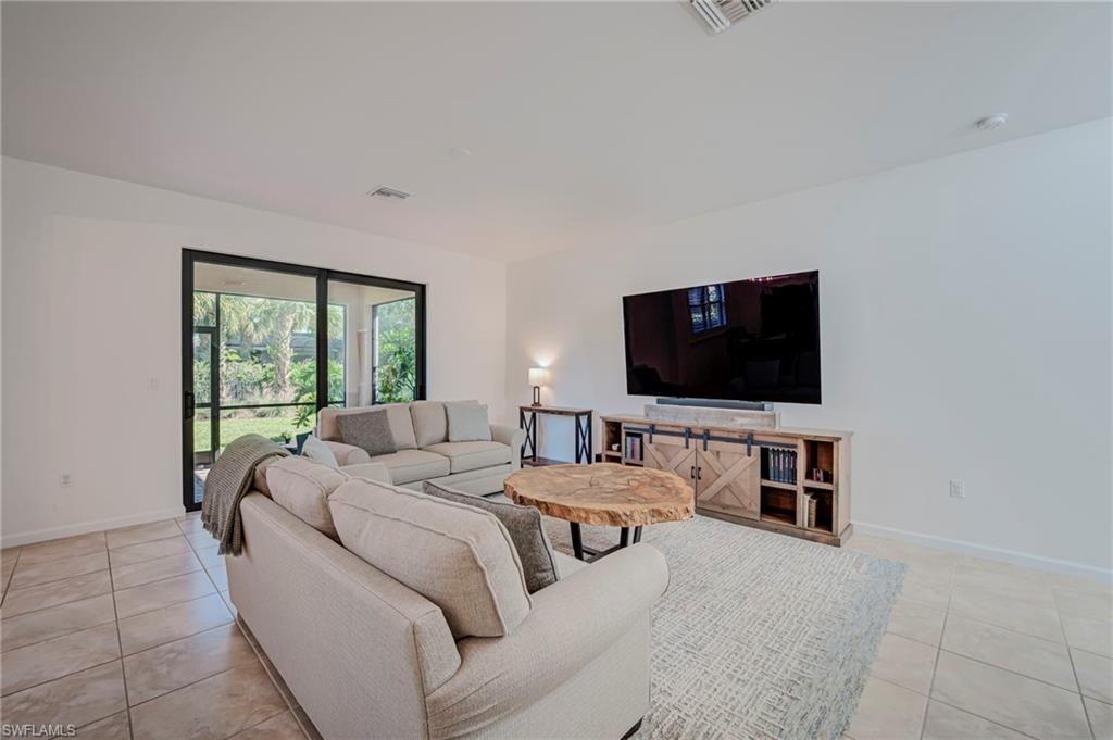 AVALON PARK - Residential