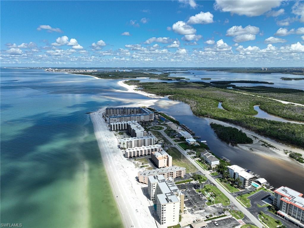 GULF HARBOR - Residential