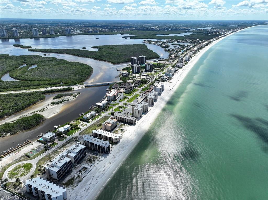 GULF HARBOR - Residential