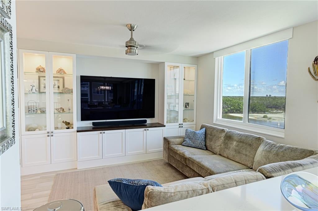 GULF HARBOR - Residential