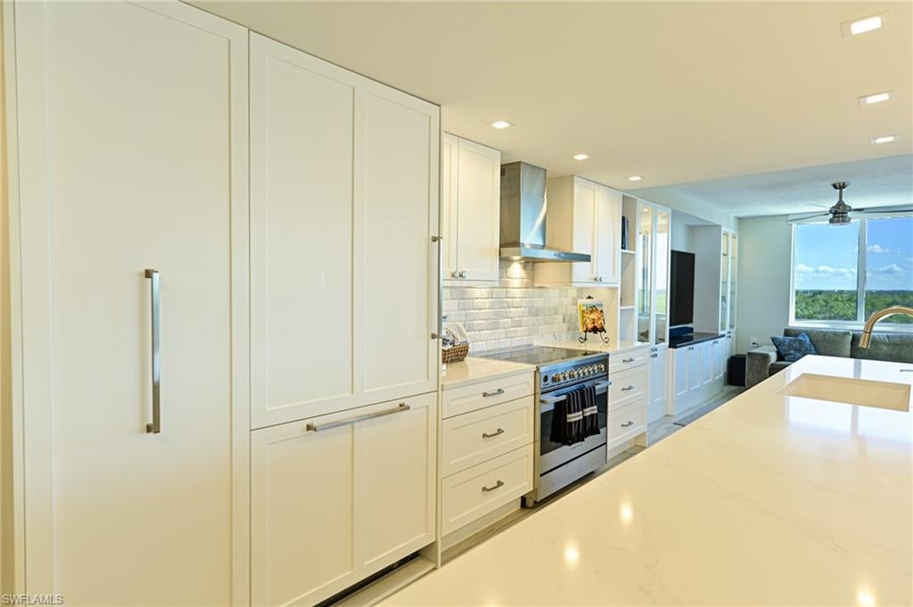 GULF HARBOR - Residential