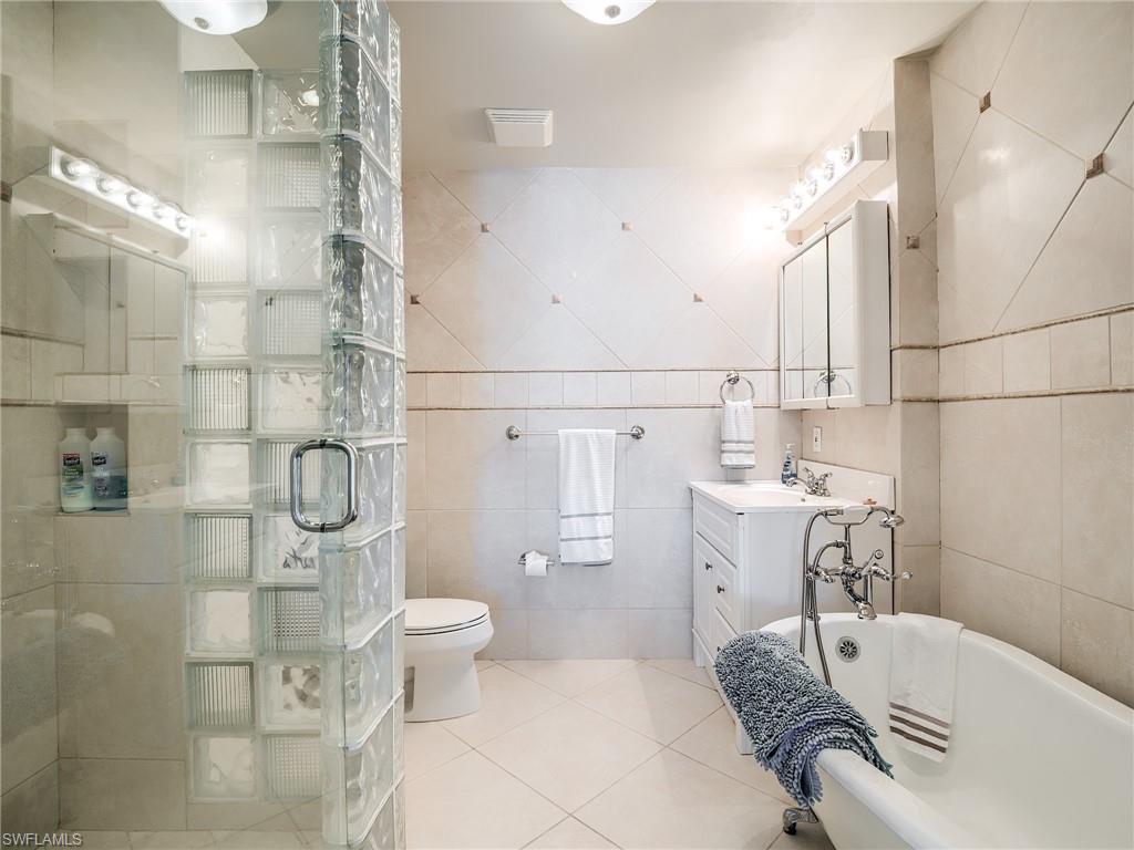 BONITA BEACH - Residential Lease