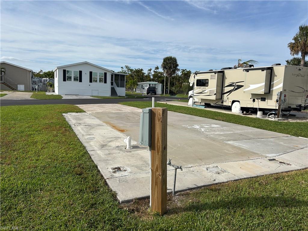 PALMETTO PALMS R V - Land