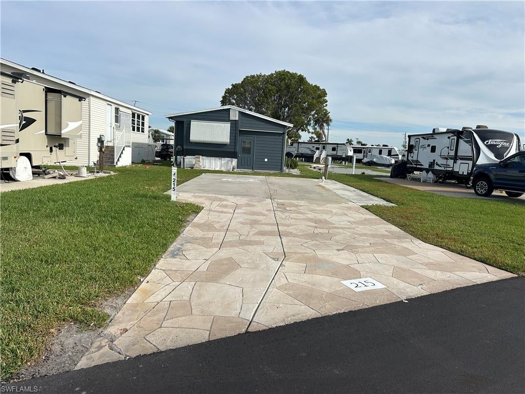 PALMETTO PALMS R V - Land