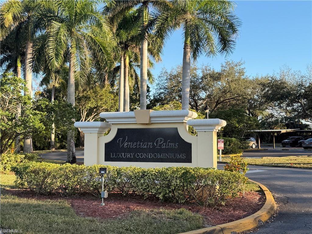 VENETIAN PALMS - Residential