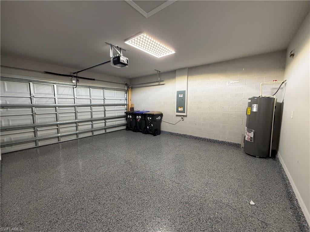 CENTRAL PARK - Residential Lease