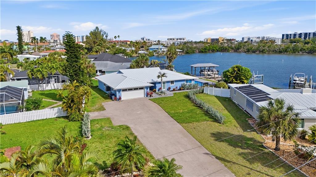 LAGUNA SHORES - Residential