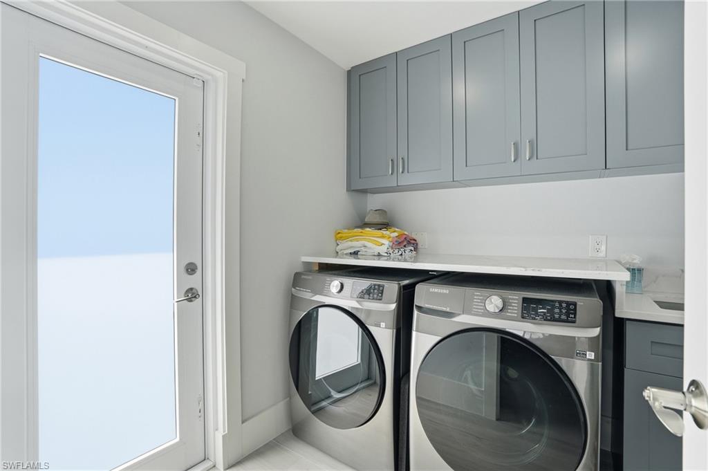LAGUNA SHORES - Residential
