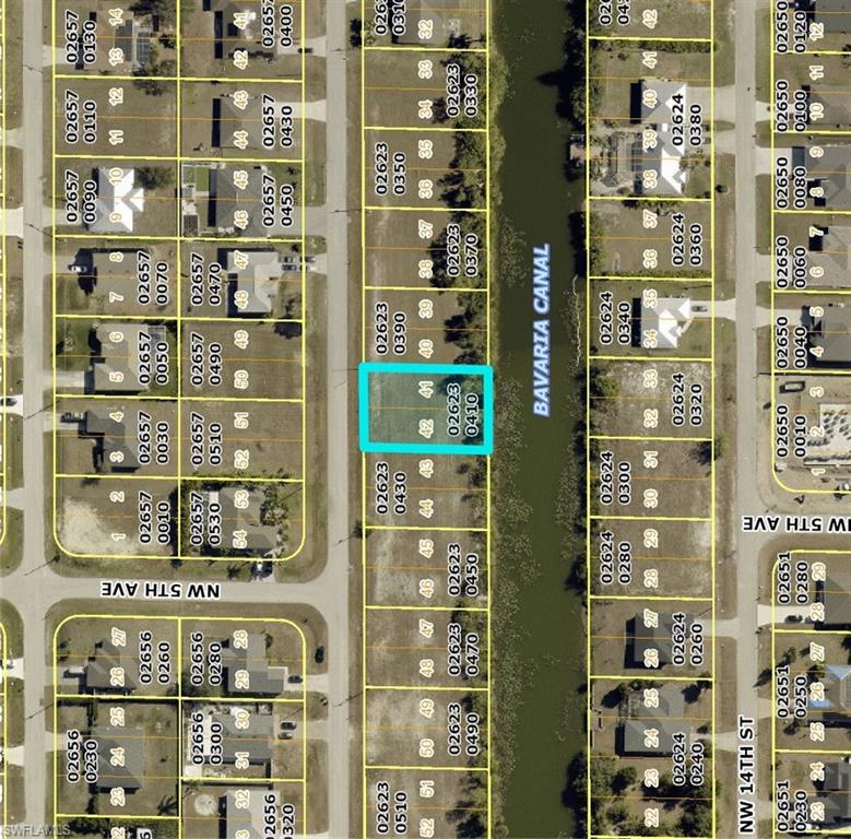 CAPE CORAL - Land