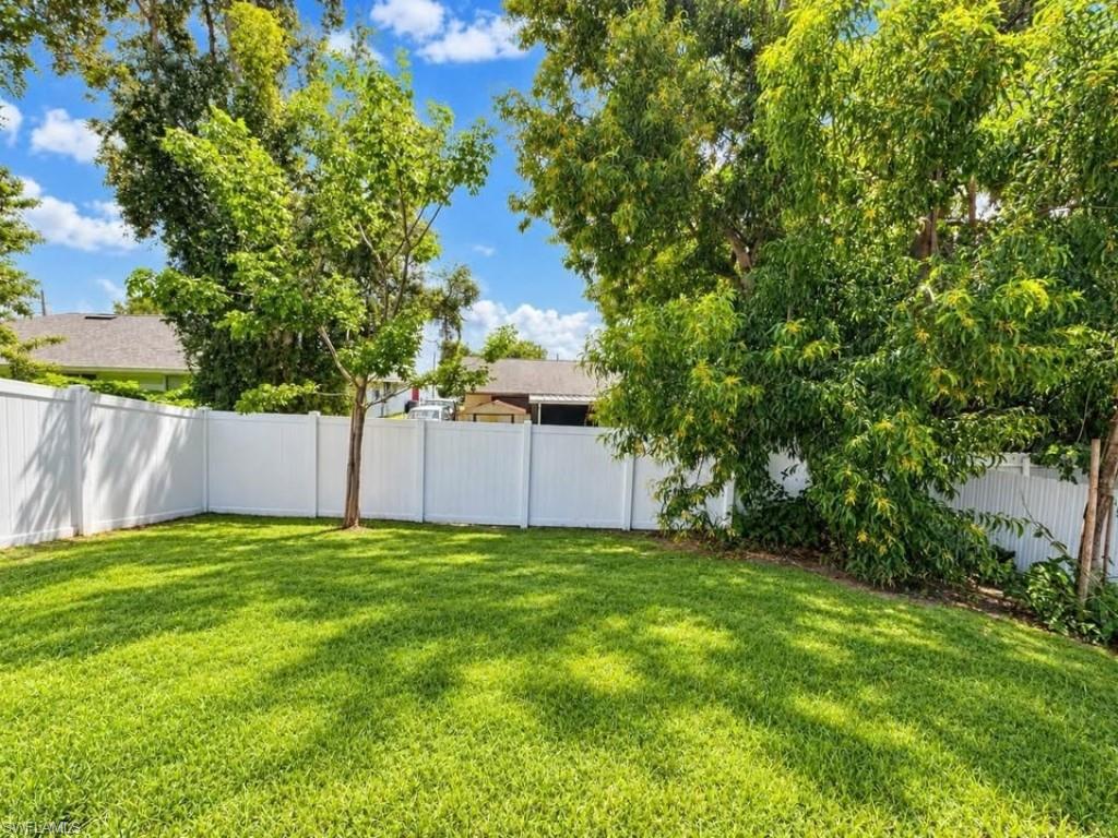 FORT MYERS - Residential Income
