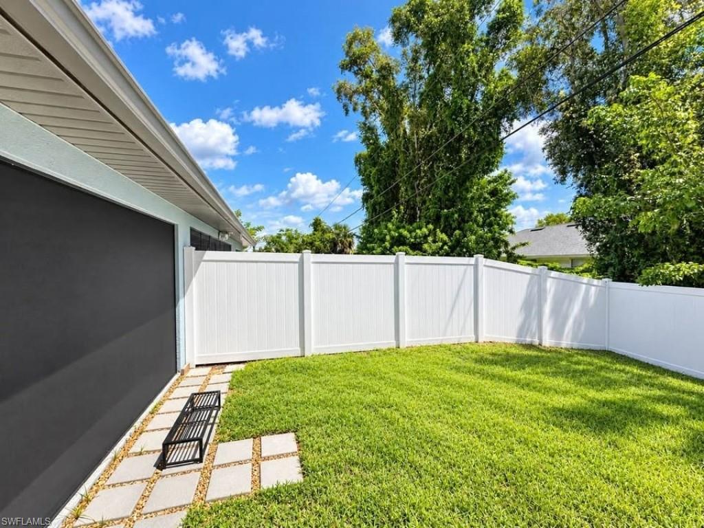 FORT MYERS - Residential Income