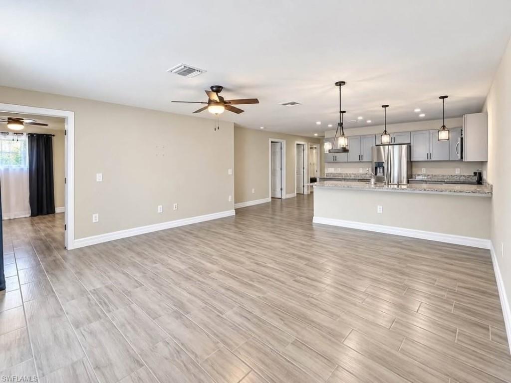 FORT MYERS - Residential Income