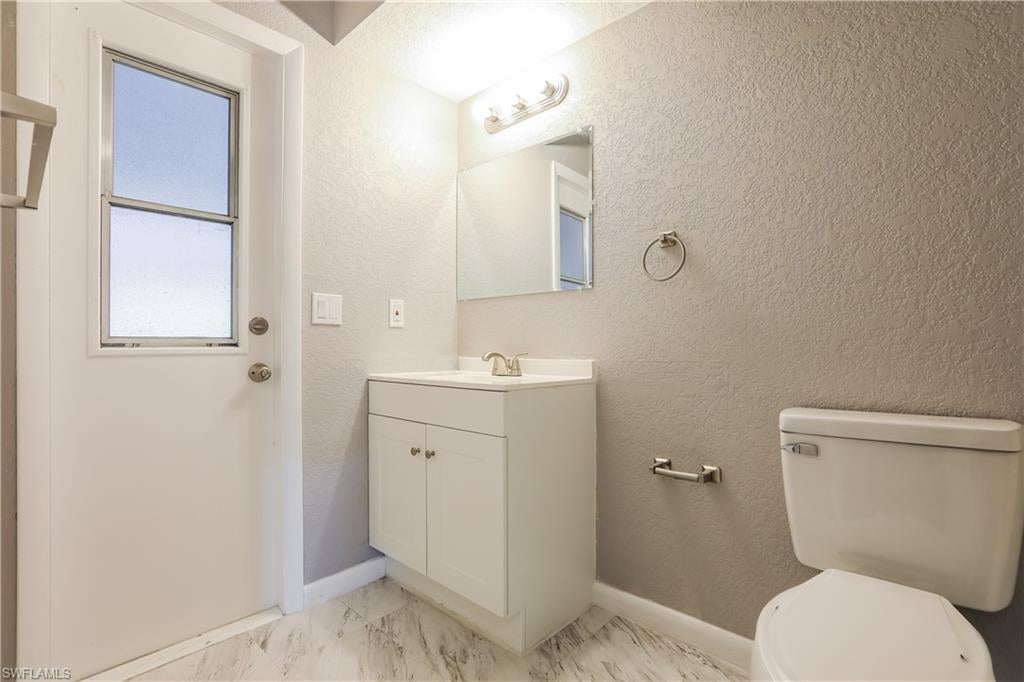 PORT CHARLOTTE - Residential Lease