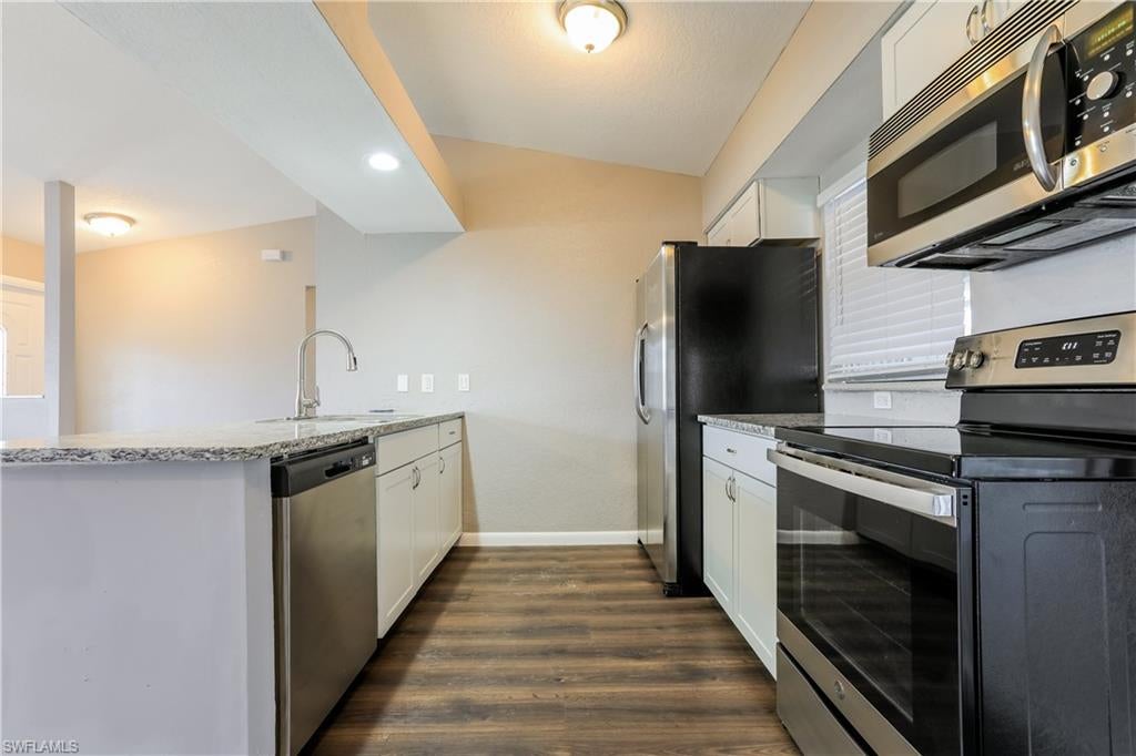 PORT CHARLOTTE - Residential Lease