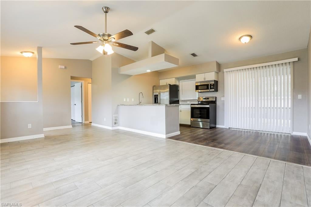 PORT CHARLOTTE - Residential Lease