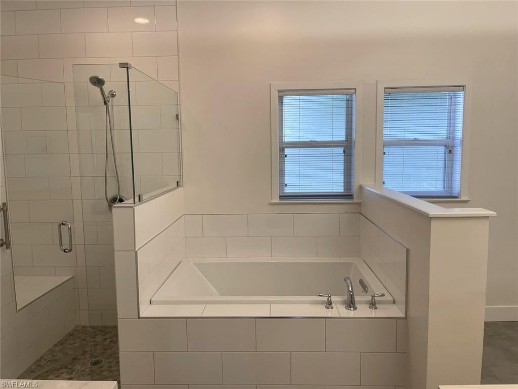 COCONUT CREEK - Residential