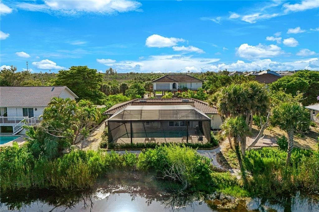 EAST ROCKS - Residential Lease