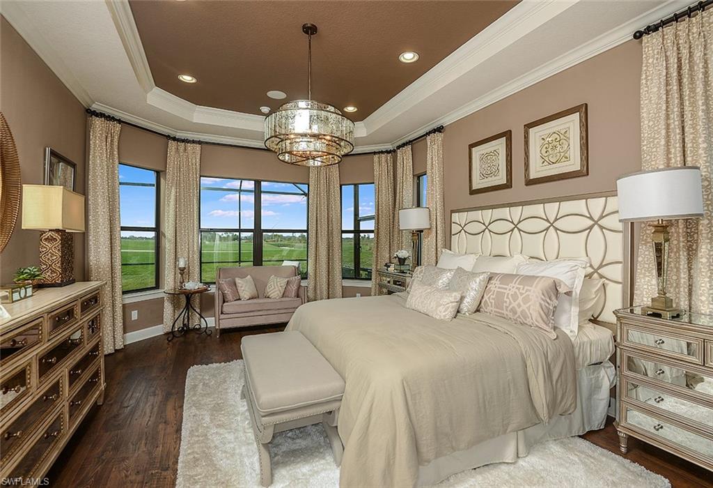 PEBBLE POINTE - Residential