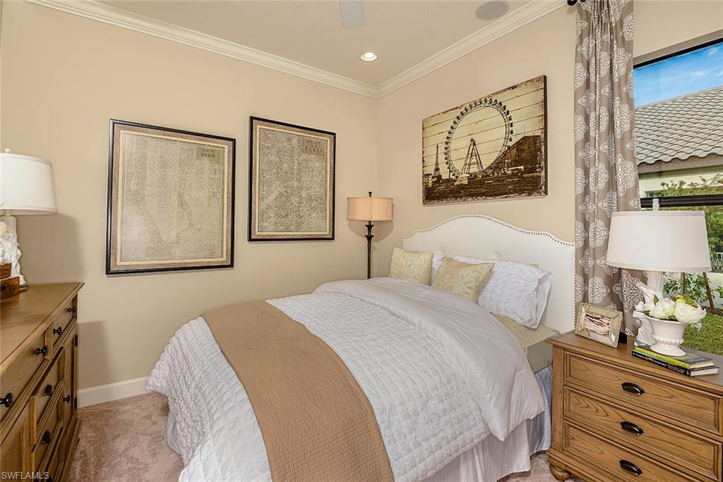 PEBBLE POINTE - Residential