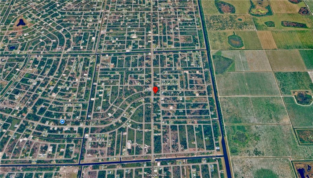 LEHIGH ACRES - Land