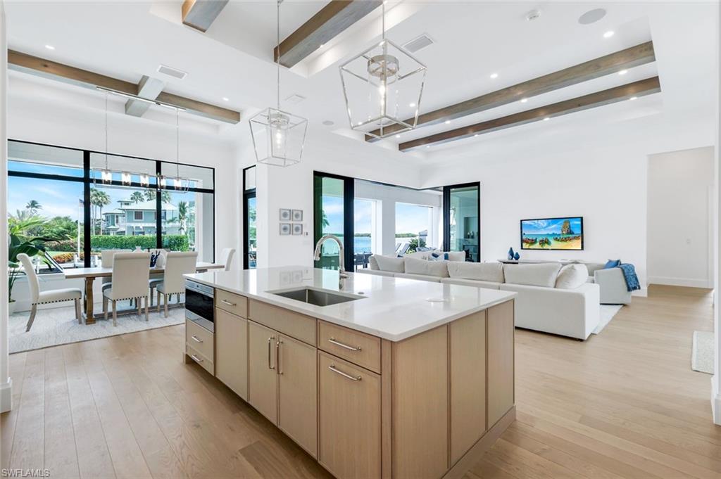MARCO ISLAND - Residential
