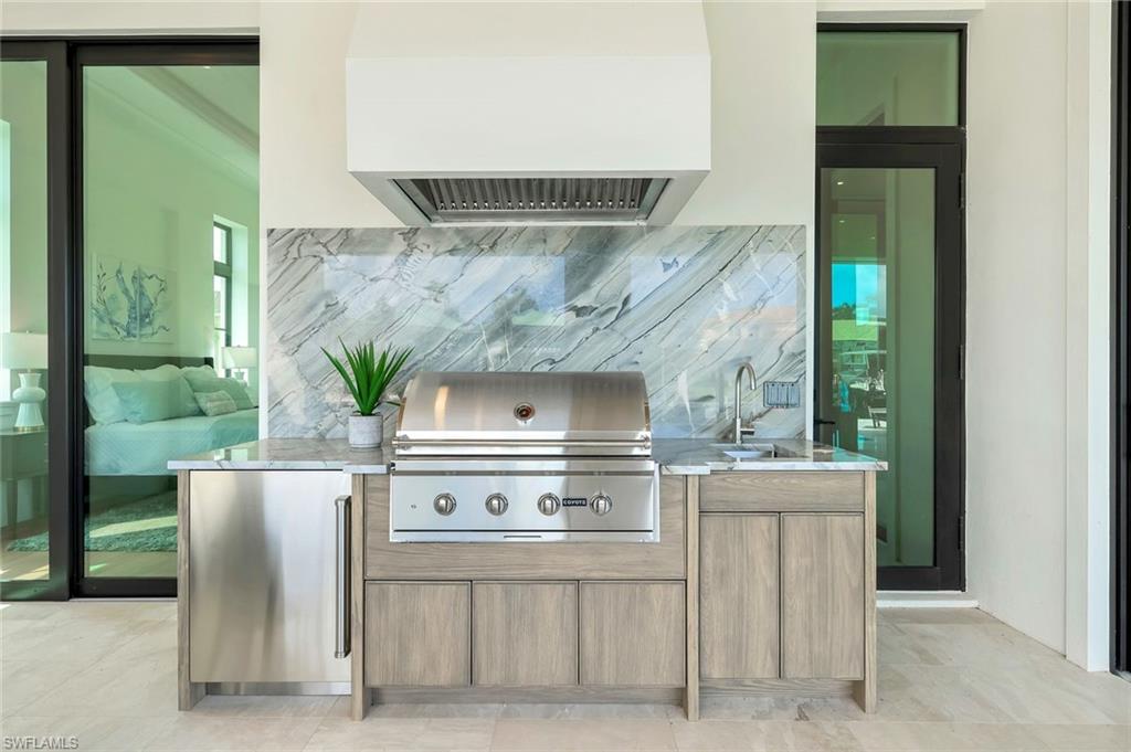 MARCO ISLAND - Residential