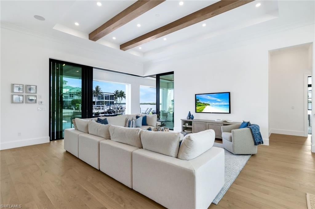 MARCO ISLAND - Residential