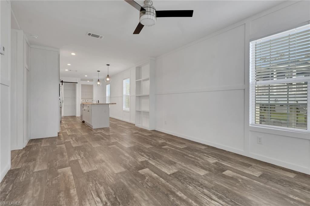 PLANTATION ESTATES MOBILE HOME - Residential