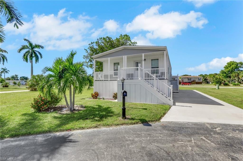 PLANTATION ESTATES MOBILE HOME - Residential