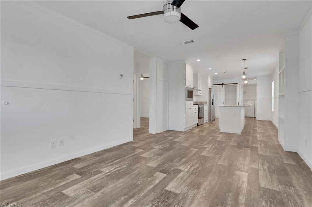 PLANTATION ESTATES MOBILE HOME - Residential